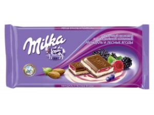 Шоколад МИЛКА двуслойная с миндалем лесными ягодами 90г 1*20шт.